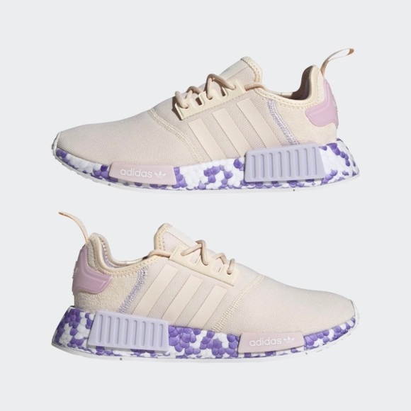 Women’s Adidas Original NMD_R1 Shoes - Picture 6 of 8